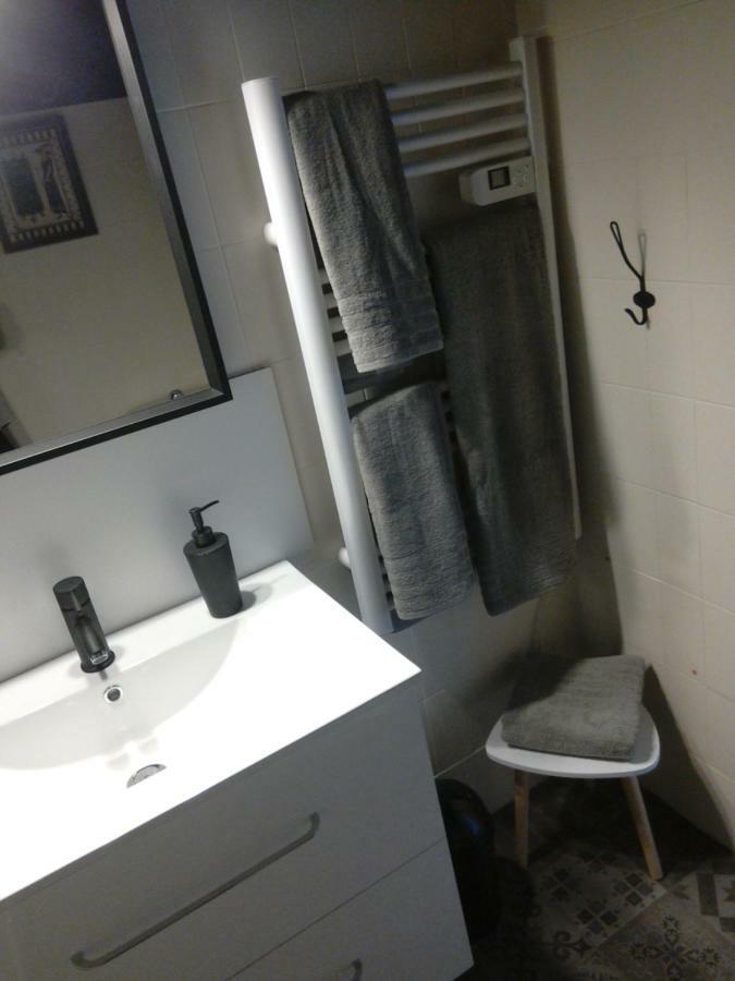 Jardins Du Pont Du Lys Apartment ฌวง-เลส์-แป็งส์ ภายนอก รูปภาพ
